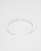 Niva Mistletoe Pearl Bangle in Silver