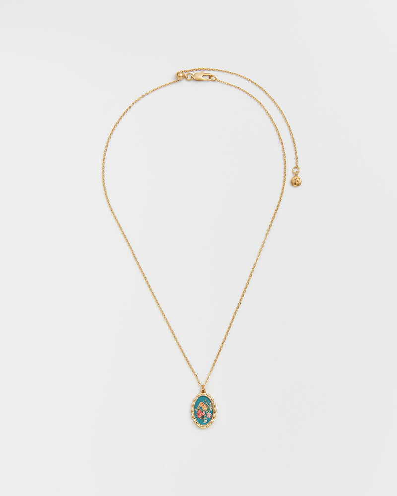 Vintage Roses Gold Framed Chain Necklace