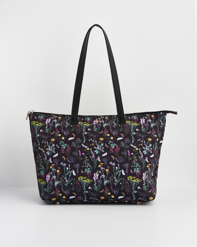 Wilderness Large Black Grab Tote