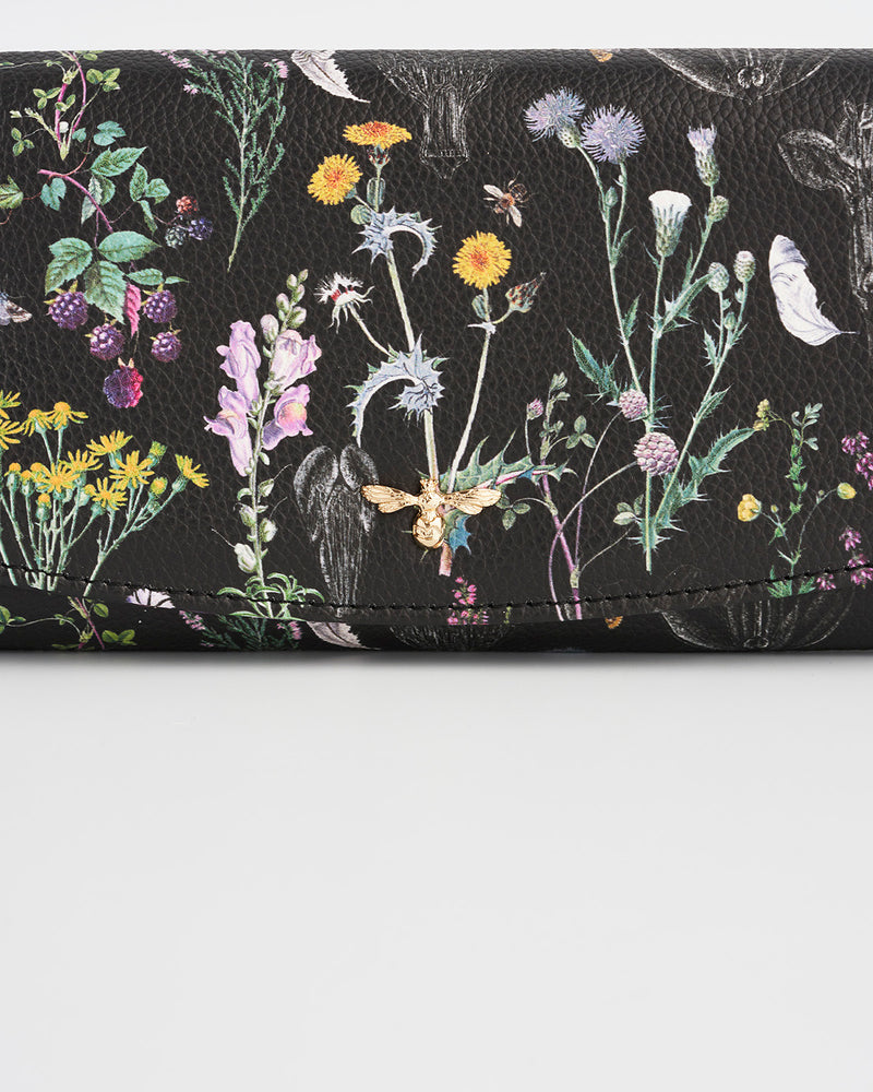 Wilderness Black Large Purse