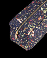 Wolf Garden Travel Pouch