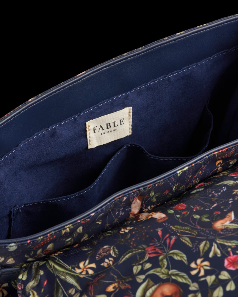Wolf Garden Large Navy Backpack